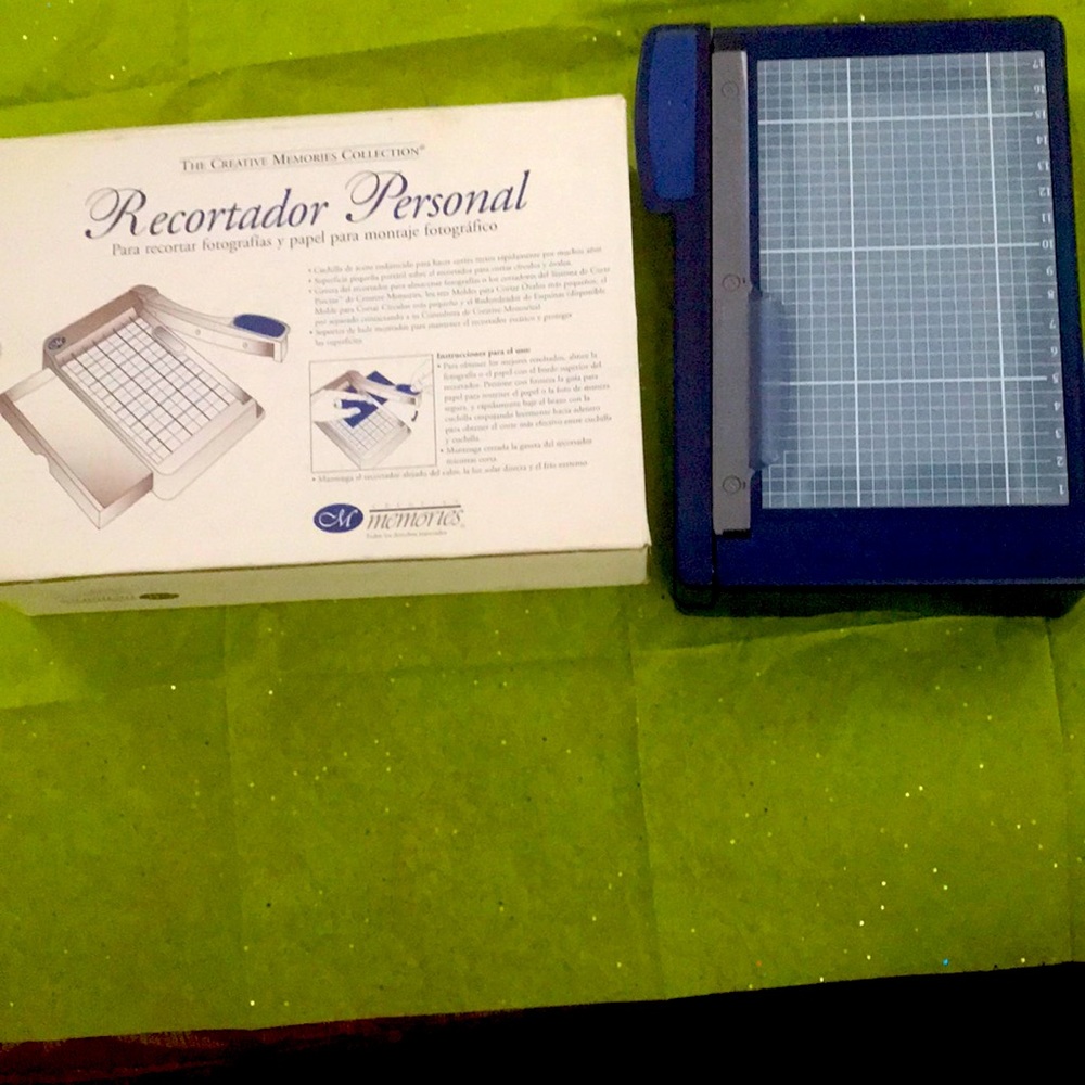 Personal Trimmer: The Creative Memories Collection